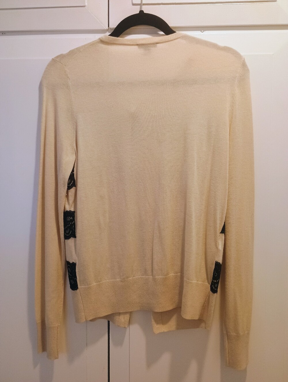 Ann Taylor Light Weight Cream Cardigan with Black Lace Accents - Picture 2 of 4